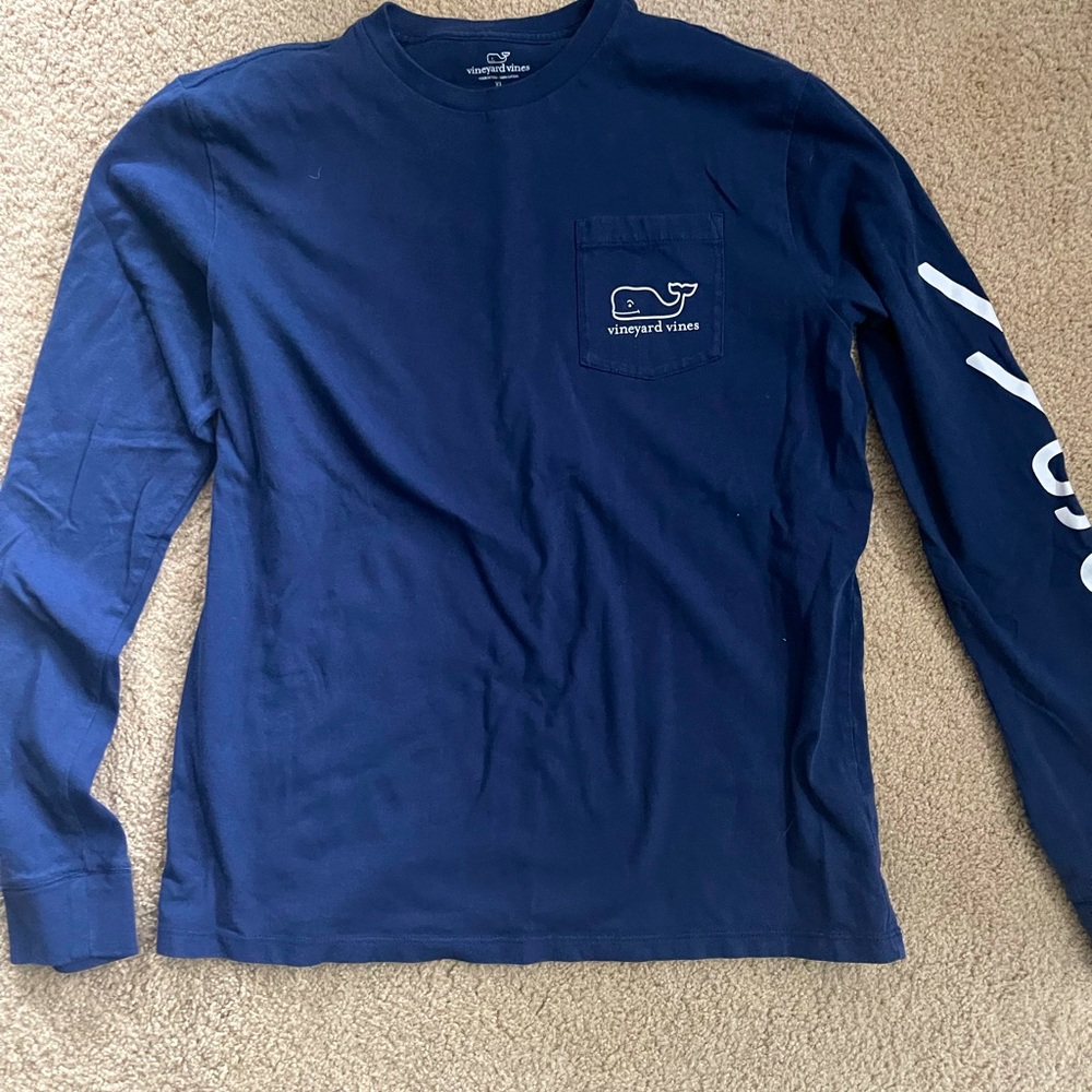 Kids XL Navy Vineyard Vines long sleeve t-shirt